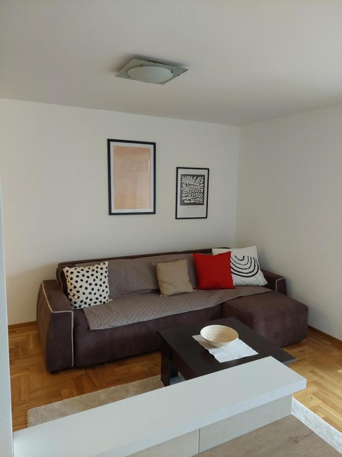 Sonata 1 Apartment Beograd Bagian luar foto