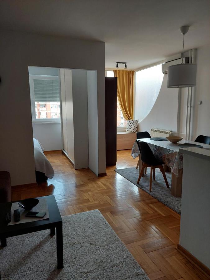 Sonata 1 Apartment Beograd Bagian luar foto